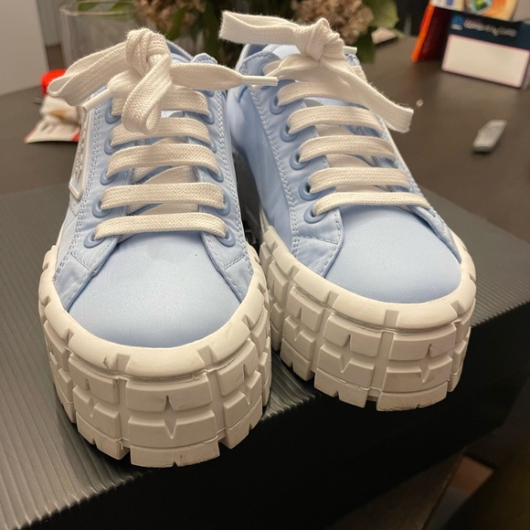 Prada platform blue sneakers size 38 - Picture 4 of 8